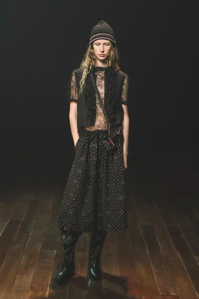 Look 26